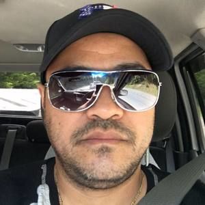 Meet your Posher, Luis